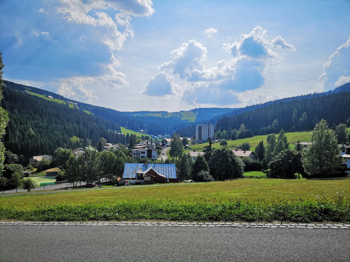 Penzion Lesni Pramen Pec pod Snezkou Bagian luar foto